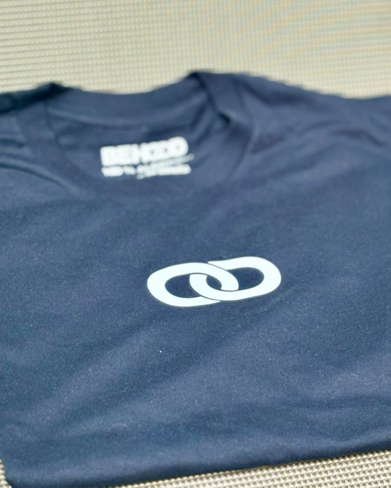 copy of Camiseta crema Behood